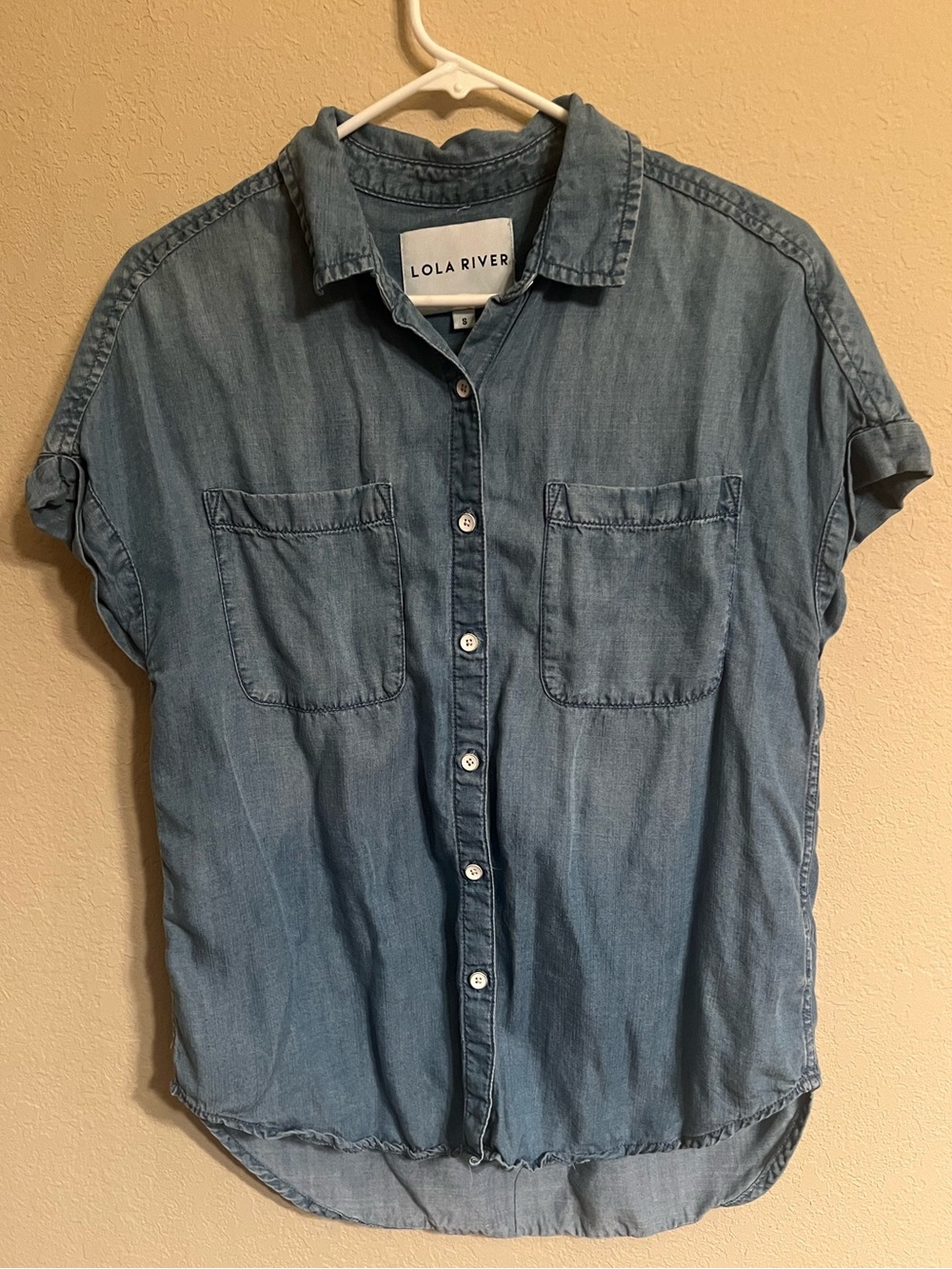 Women's Blue Denim Short-Sleeve Shirt
